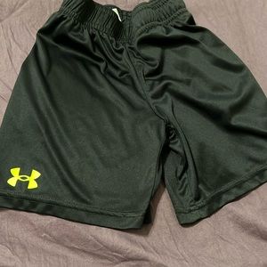 4 under armour short